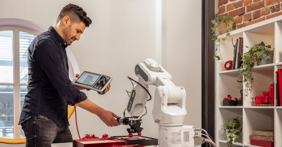 ABB's new cobot portfolio is the most diverse on the market_ SWIFTI™ cobot