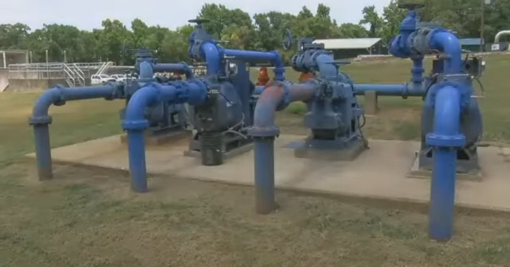 IFS Texas City Plunges Forward Flushing Problems Away and Saving Over $100,000 In 8 Months